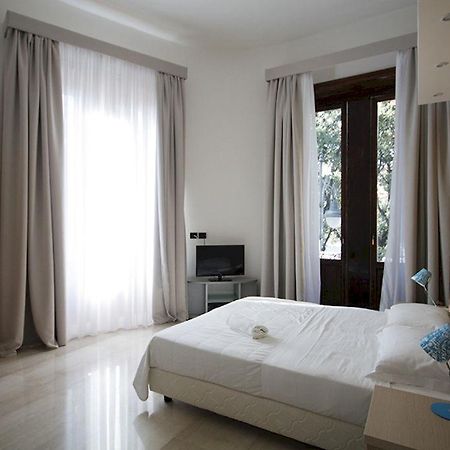 B&B Del Duomo Месина Екстериор снимка