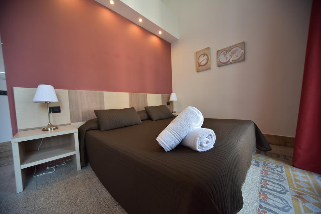 B&B Del Duomo Месина Екстериор снимка