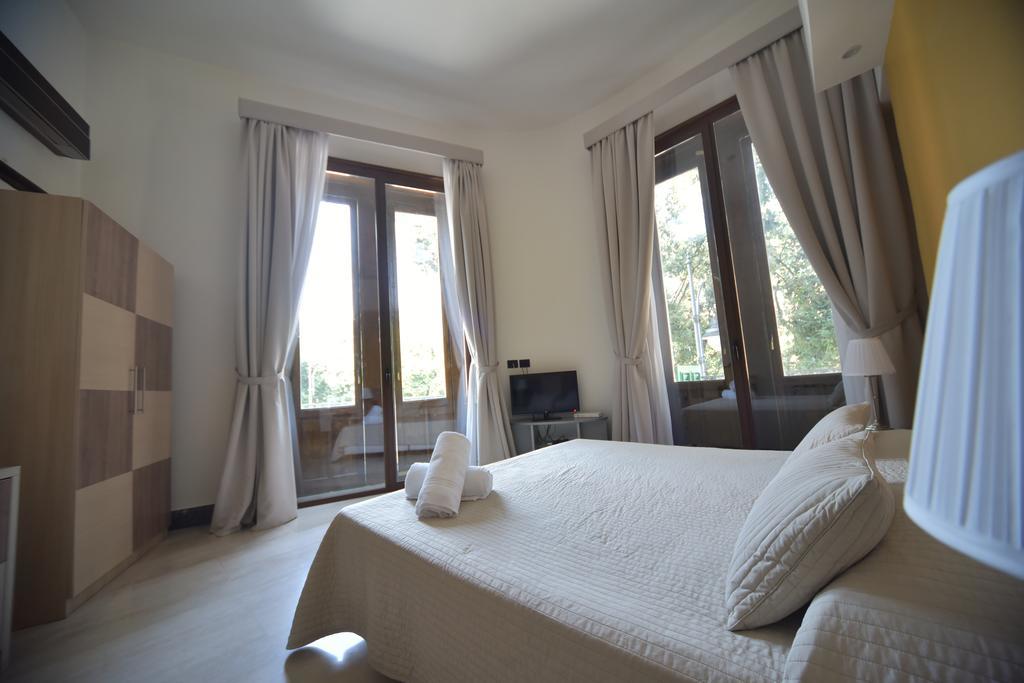 B&B Del Duomo Месина Екстериор снимка